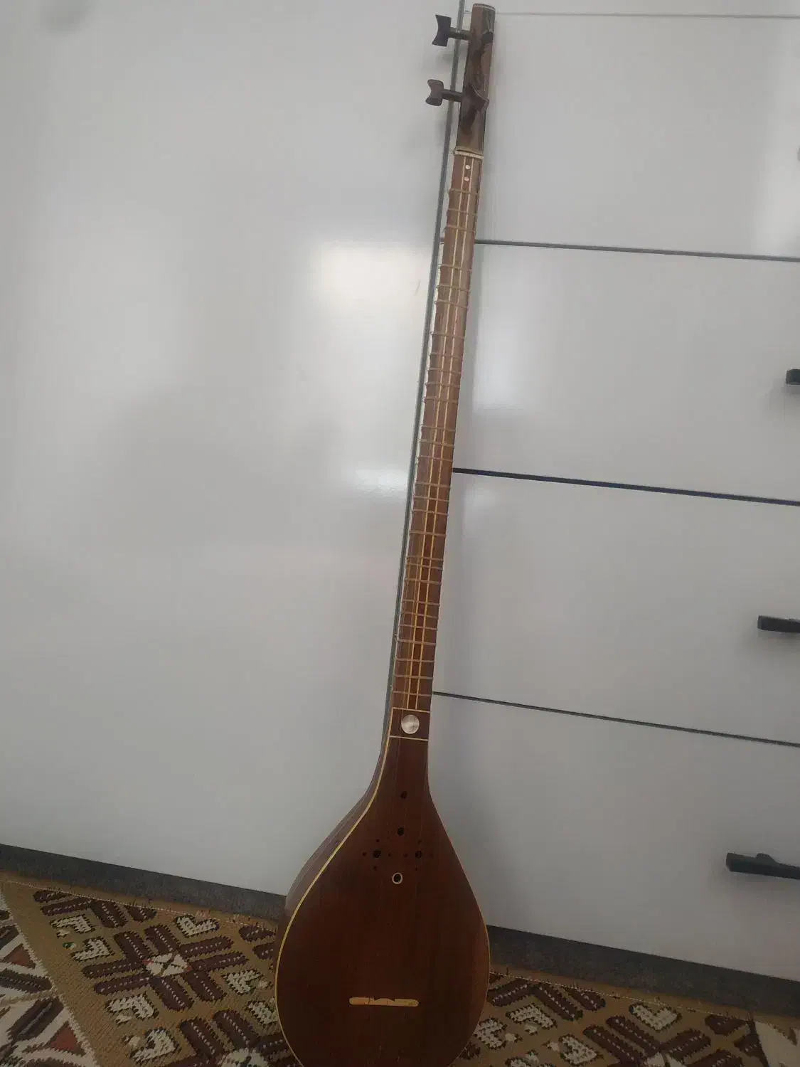 سه تار|سازهای سنتی|مریوان, |دیوار