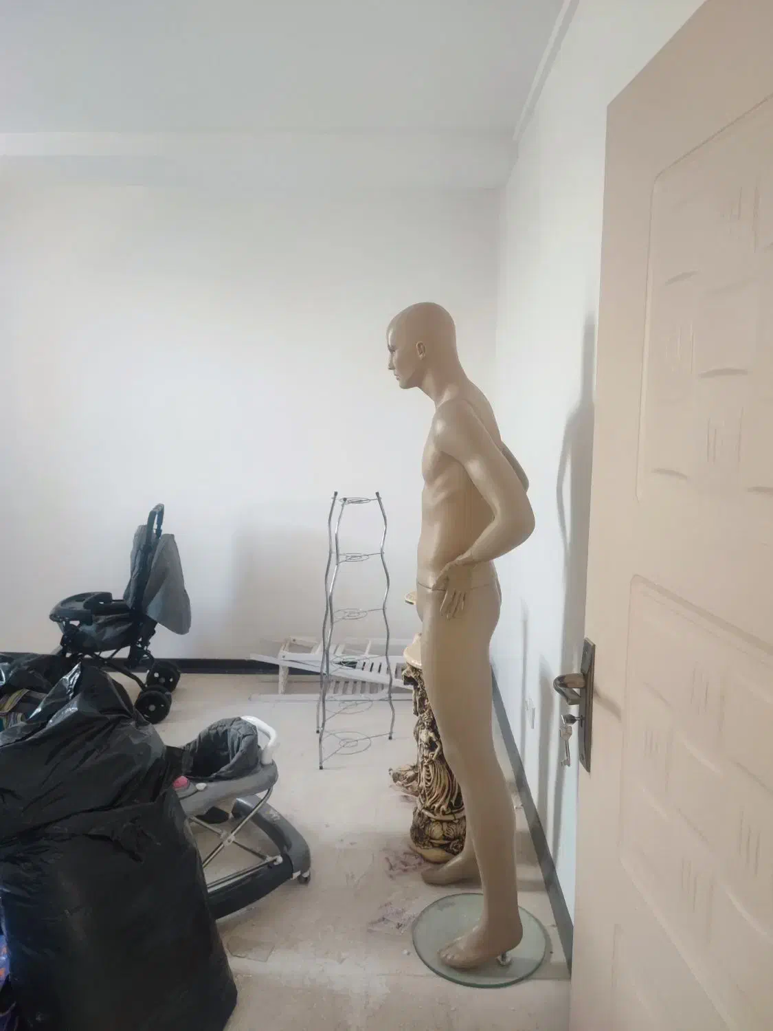 مانکن مردانه مارک گراد|فروشگاه و مغازه|قم, نیروگاه|دیوار