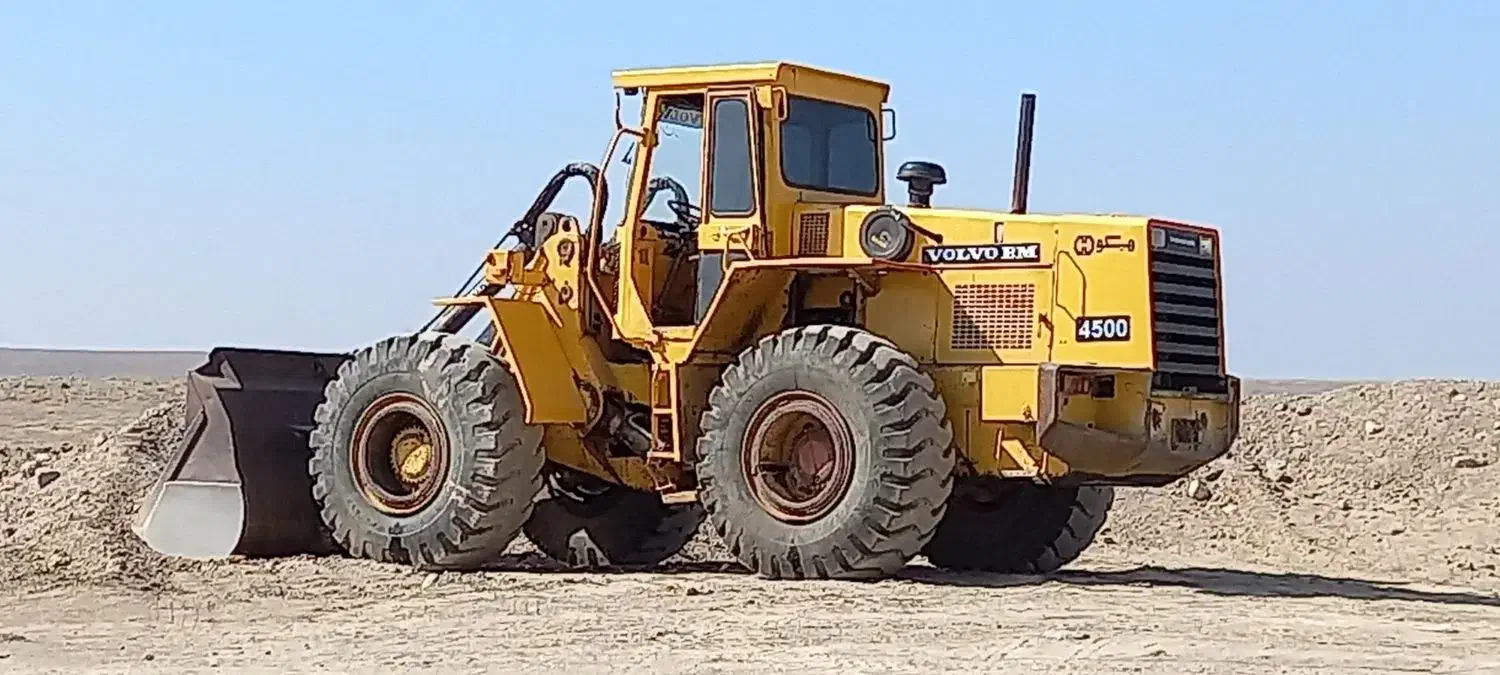 معاوضه لودر ولوو با ولوو کمپرسی شش،چرخ|خودرو سنگین|اردبیل, |دیوار