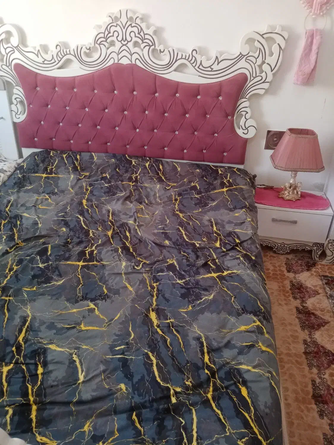 تخت خواب|تخت و سرویس خواب|شیراز, شهدای شهرک سعدی|دیوار