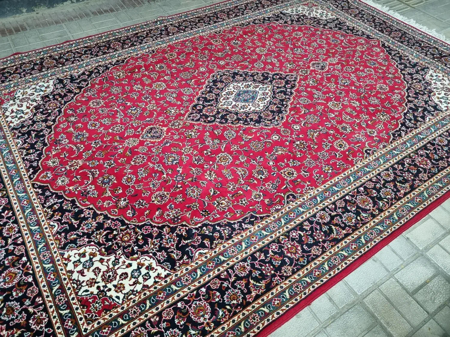 یک جفت ۹متری ۵۰۰شانه تمام نخ|فرش|اصفهان, کوجان|دیوار