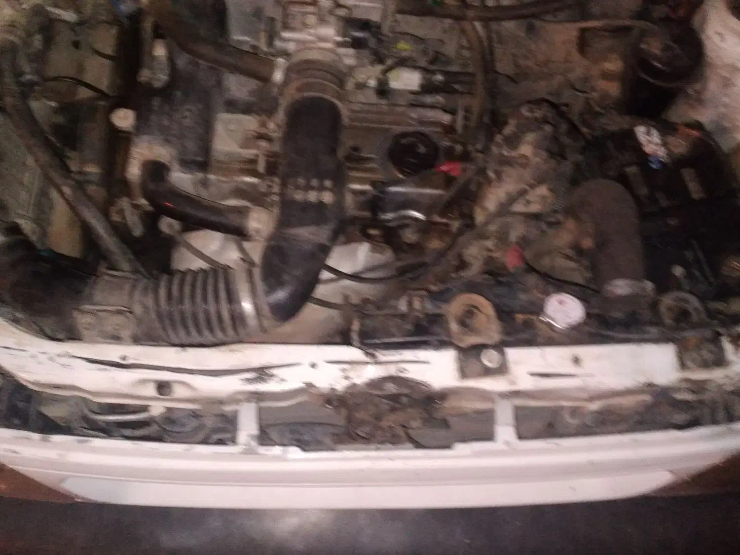 خریدوفروش ومعاوضه خودرو تصادفی واسقاطی|قطعات یدکی و لوازم جانبی|شاهین‌شهر, گرگاب|دیوار