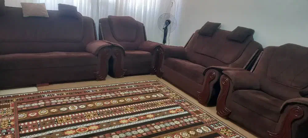 مبلمان ۷نفره|مبلمان خانگی و میز عسلی|فولادشهر, مسکن مهر فولادشهر|دیوار