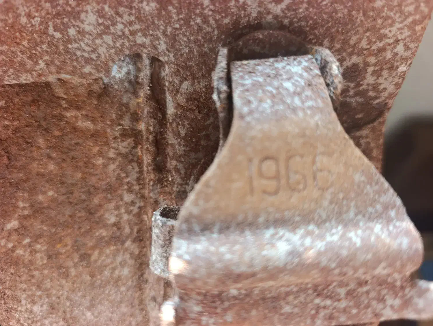 گالن فلزی قدیمی و آنتیک دکوری و سالم|کلکسیون اشیاء عتیقه|جلفا, |دیوار