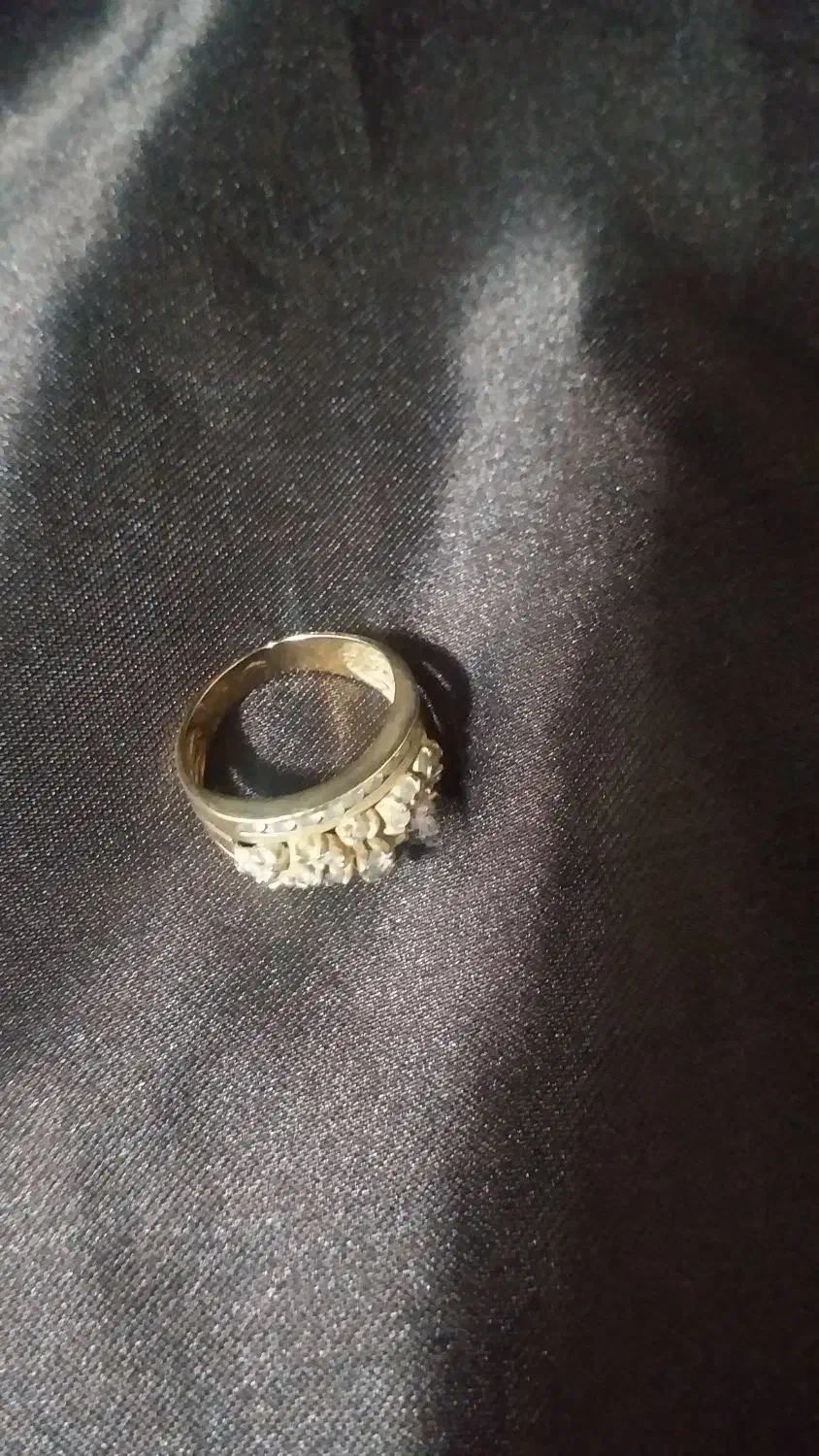 حلقه نامرادی حلقه ازدواج و گوشوار در حد نونونو|جواهرات|شیراز, شهرک رضوان|دیوار