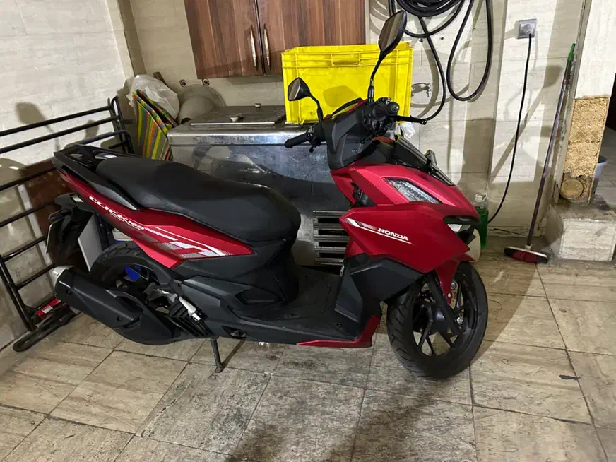 هوندا کلیک 160  واریو 160، مدل 1401، کارکرد کم|موتورسیکلت|تهران, میدان ولیعصر|دیوار