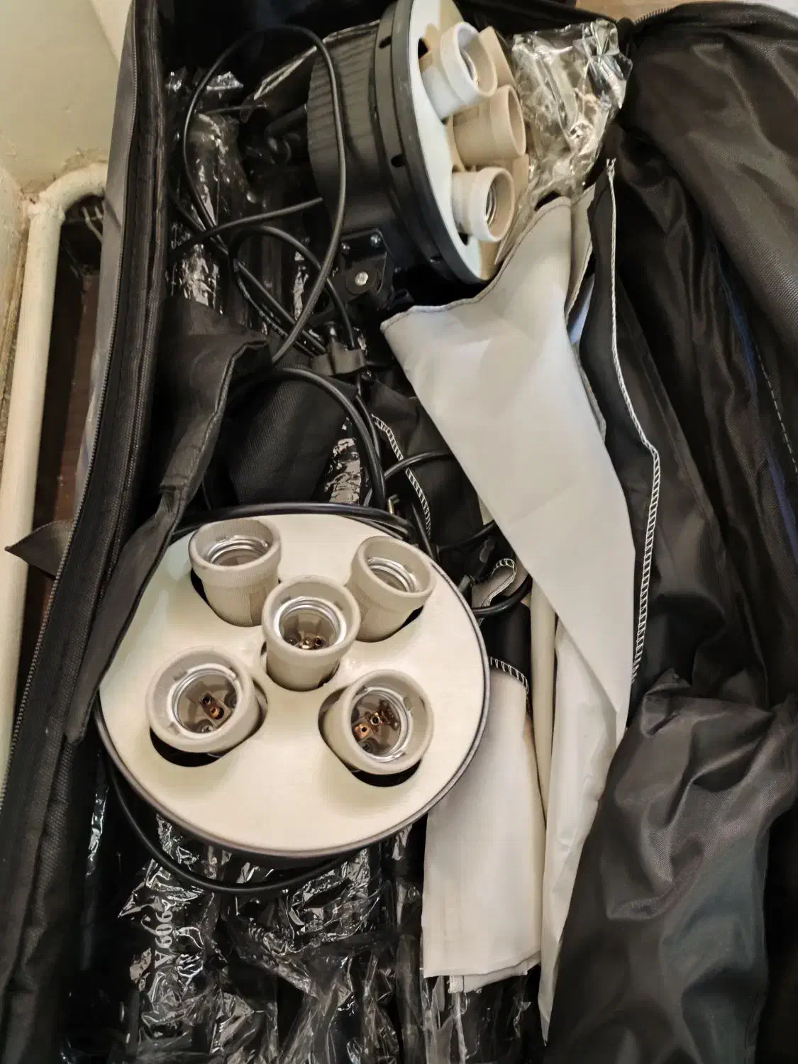 سافت باکس M3 کاملا نو و سالم|دوربین عکاسی و فیلمبرداری|ملارد, |دیوار