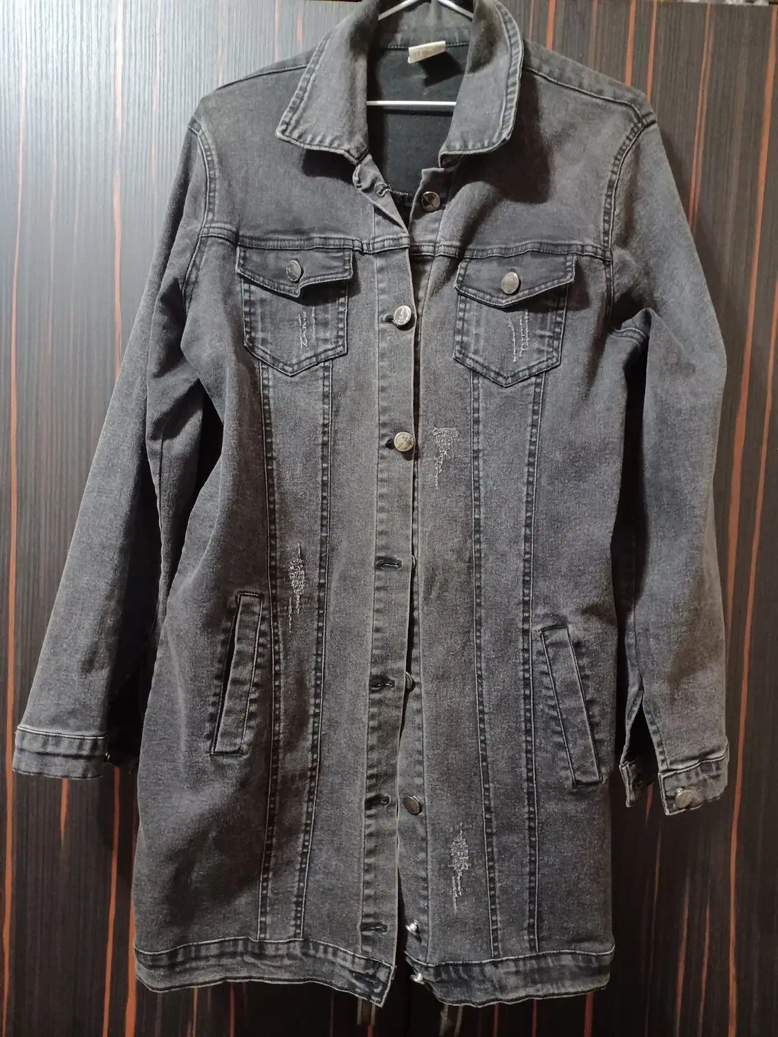 کت لی|لباس|رشت, اسماعیل آباد|دیوار