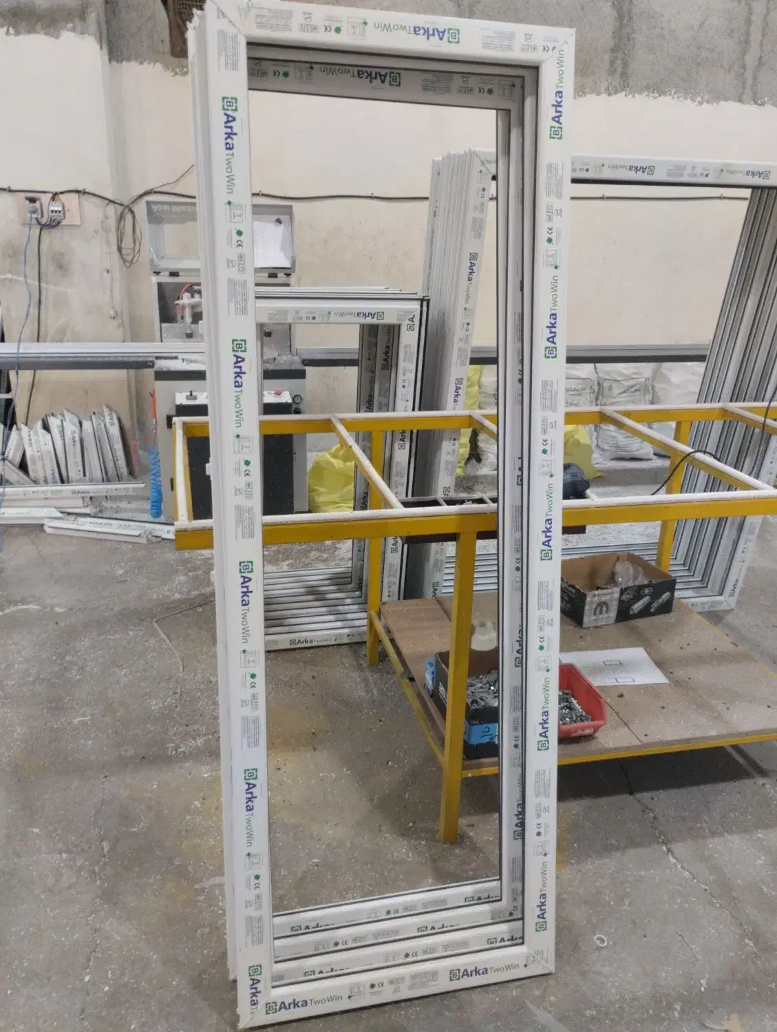 تولیدونصب و تعمیر در و پنجره دو جداره و جام بالکنی|خدمات پیشه و مهارت|گلستان (تهران), |دیوار