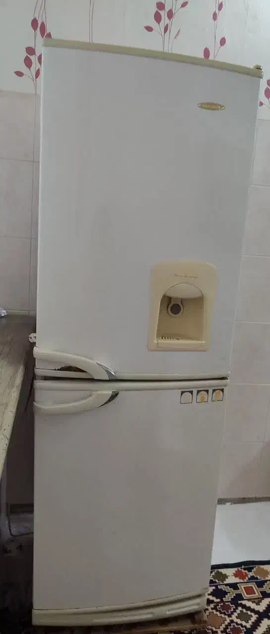 یخچال فریزر|یخچال و فریزر|کاشان, طالقانی|دیوار