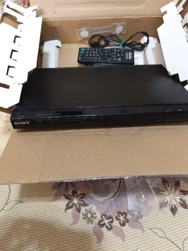 دی وی دی|پخش‌کننده DVD و ویدیو|تهران, مینای شمالی (مخبر)|دیوار