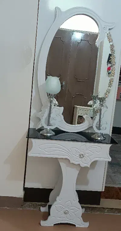 آینه و شمعدان|آینه|اصفهان, حصه جنوبی|دیوار