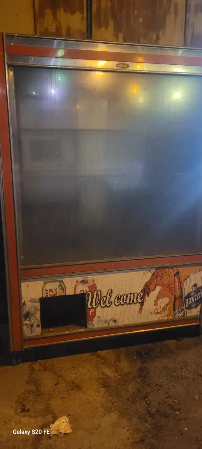 یخچال ویترینی|فروشگاه و مغازه|شاهینشهر, مورچه خورت|دیوار