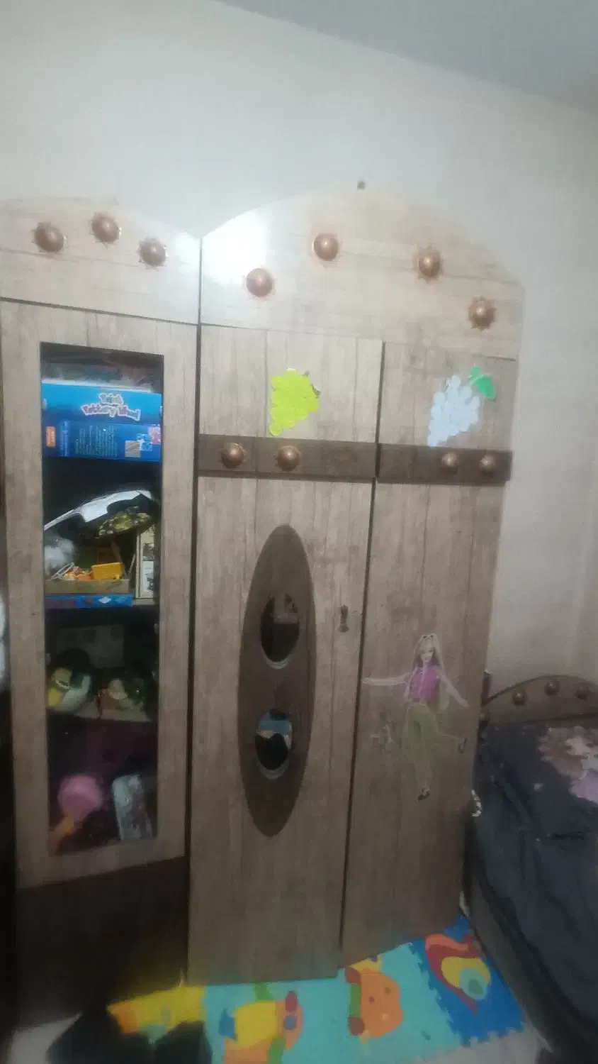 سرویس خواب کودک و نوجوان|تخت و سرویس خواب|اصفهان, سرچشمه|دیوار