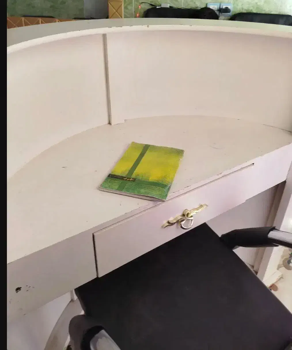 میز منشی|مبلمان اداری|ملایر, |دیوار