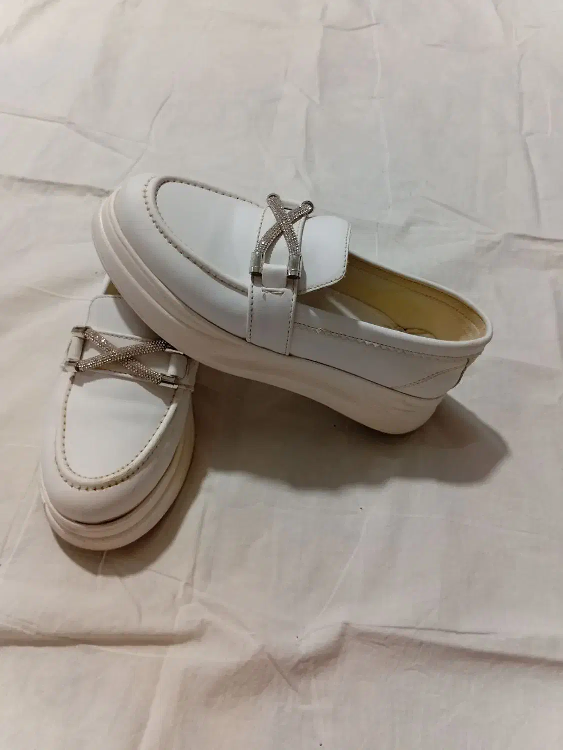 کفش|کیف، کفش، کمربند|نظرآباد, نظرآباد|دیوار