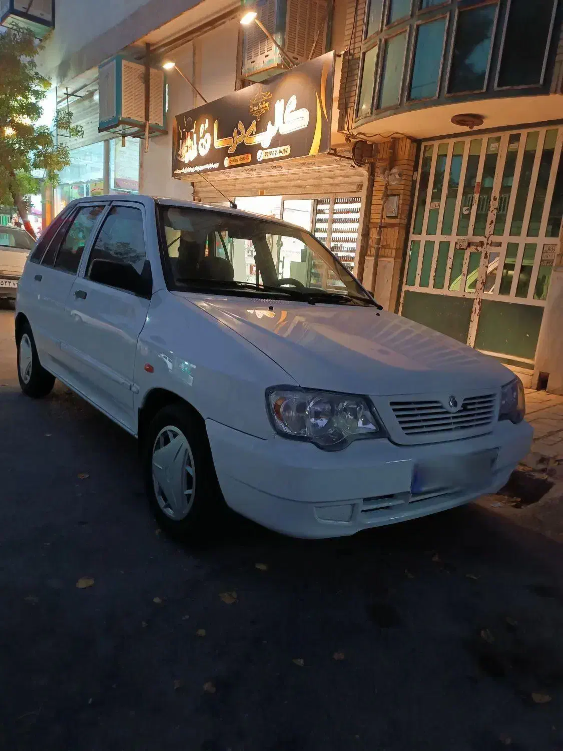 111مدل 98 درحد|خودرو سواری و وانت|مشهد, فدک|دیوار