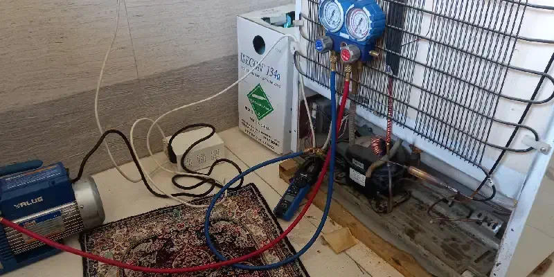 تعمیر و شارژ تخصصی گاز یخچال گلدنیران سرویس|خدمات پیشه و مهارت|ری, شهادت|دیوار