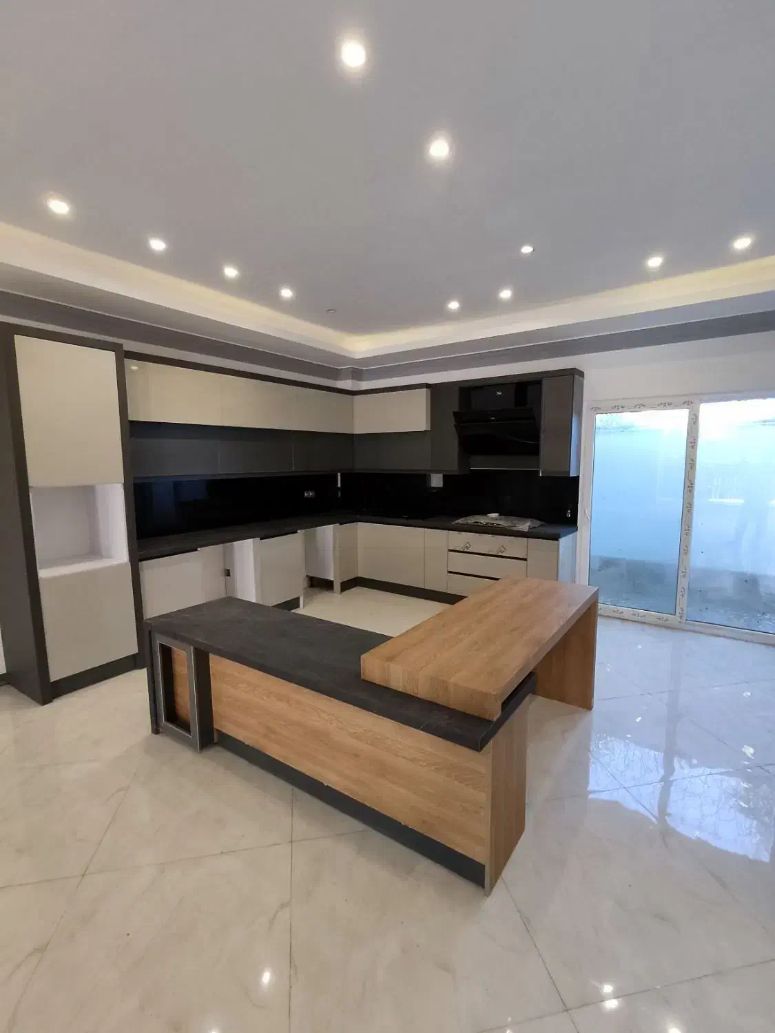 رهن و اجاره ویلامدرن استخردار منطقه صفائیه|اجارهٔ خانه و ویلا|بابلسر, |دیوار