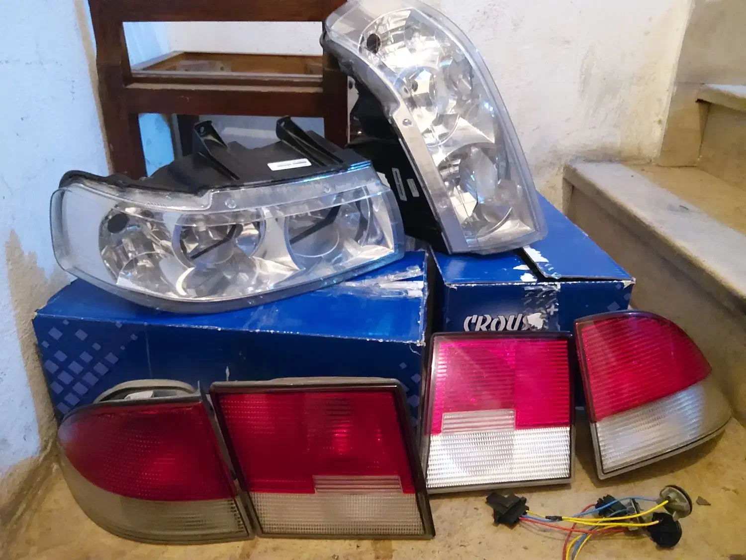 چراغ کامل و4حلقه تایر سمندX7 و دینام استارت پراید|قطعات یدکی و لوازم جانبی|تهران, خواجه نظام الملک|دیوار