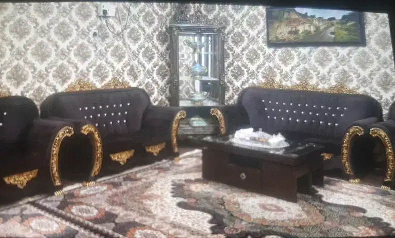 مبل۸نفره سلطنتی|مبلمان خانگی و میز عسلی|شوش, |دیوار