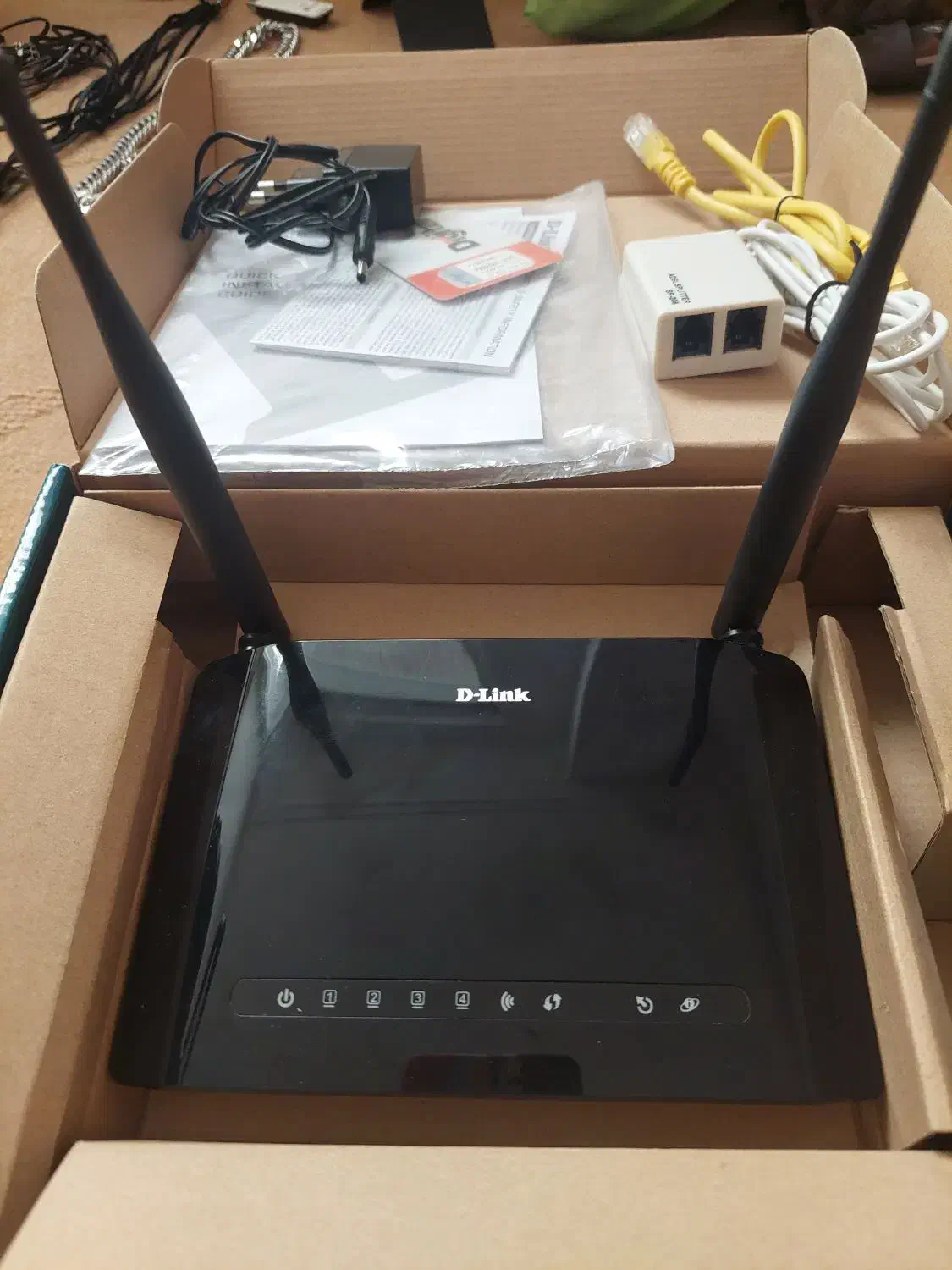 مودم D-link 2740u Adsl دی لینک|مودم و تجهیزات شبکه|رشت, رودبارتان|دیوار