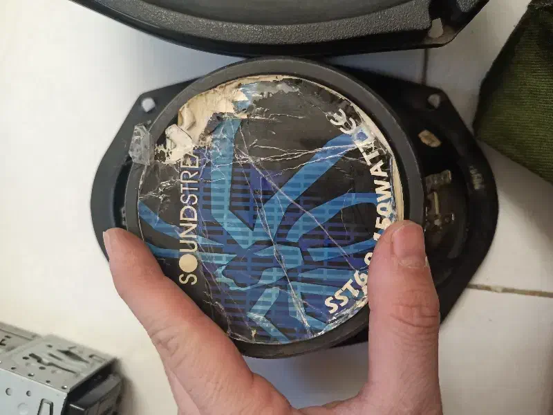 یک جفت باند سانداستریم|صوتی و تصویری|تهران, باشگاه نفت|دیوار