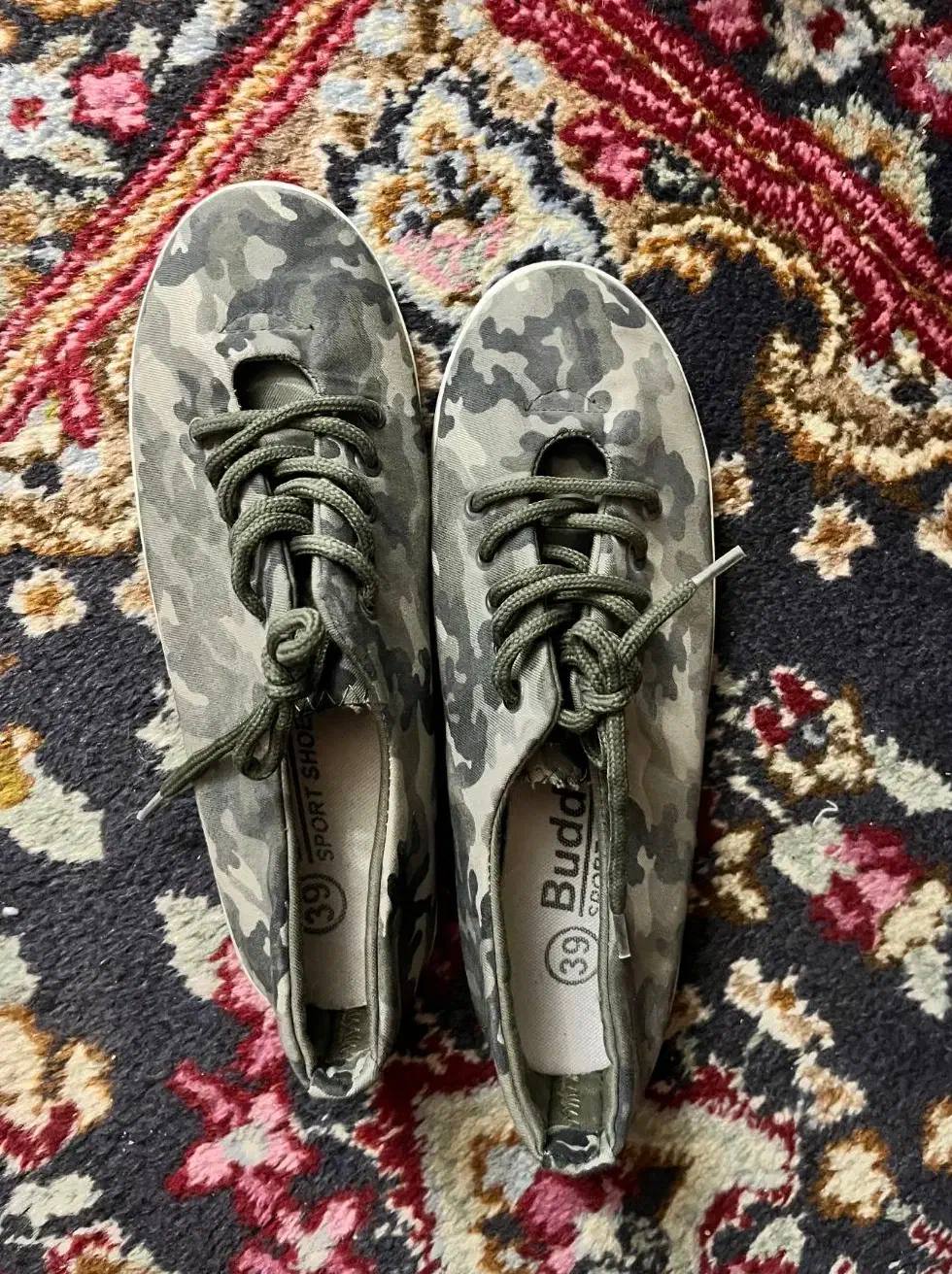 لباس و کفش|لباس|کرمان, |دیوار