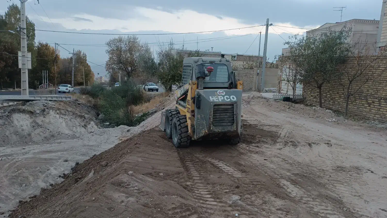 اجاره بابکت خاور کمپرسی|خدمات حمل و نقل|زنجان, |دیوار