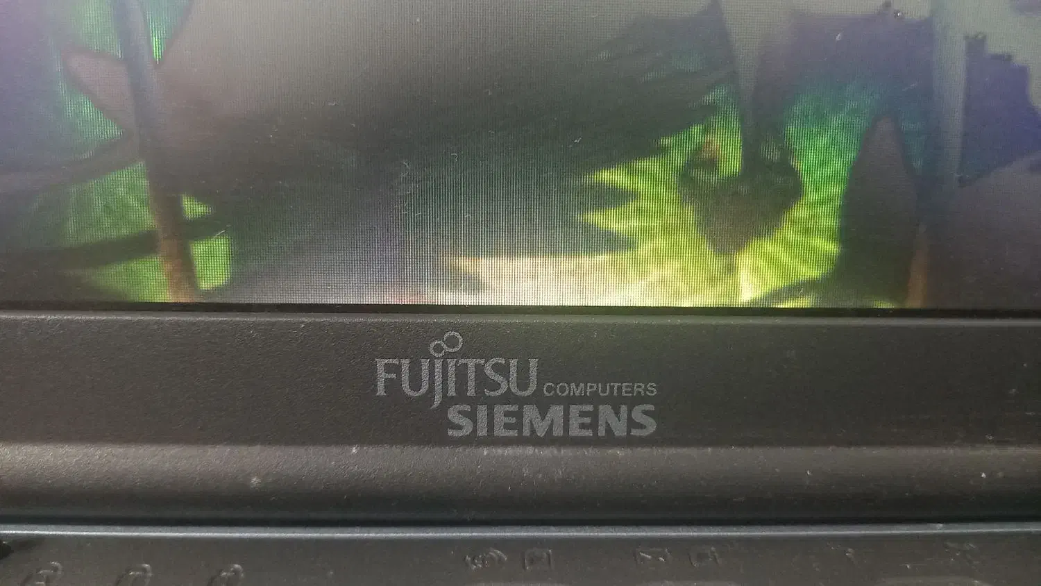 لپ تاپ fujitus امریکای|رایانه همراه|قم, نخودی|دیوار