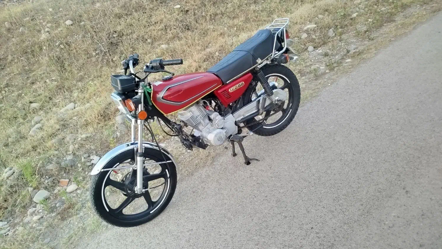 هوندا200مدل95|موتورسیکلت|رشت, معلم|دیوار