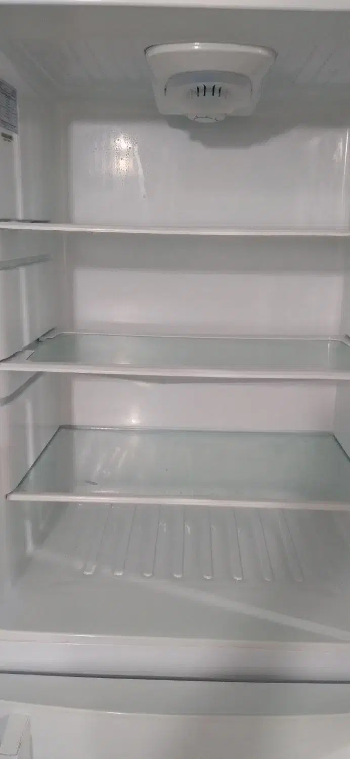 یخچال سیلوان سالم سالم بدون هیچگونه ایرادی|یخچال و فریزر|کوهدشت, |دیوار