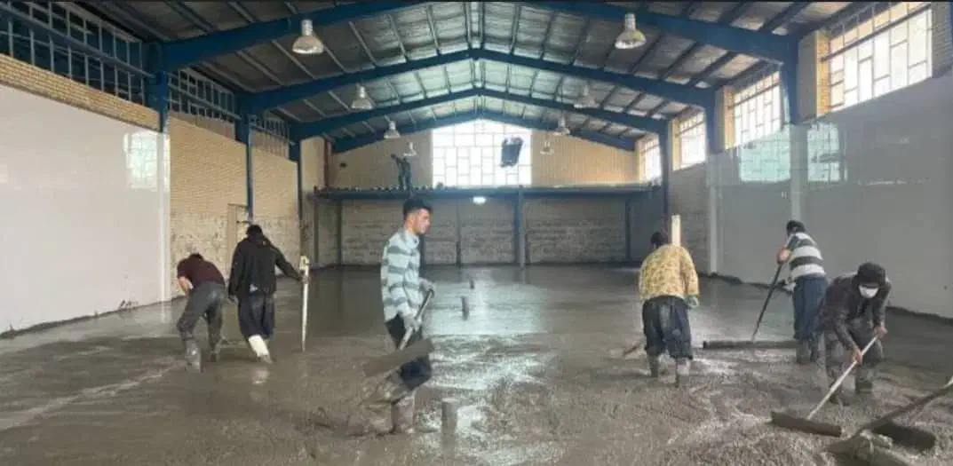 *بتن ریزی همراه ماله پروانه ای و تراز لیزری*|خدمات پیشه و مهارت|تهران, فردوس|دیوار