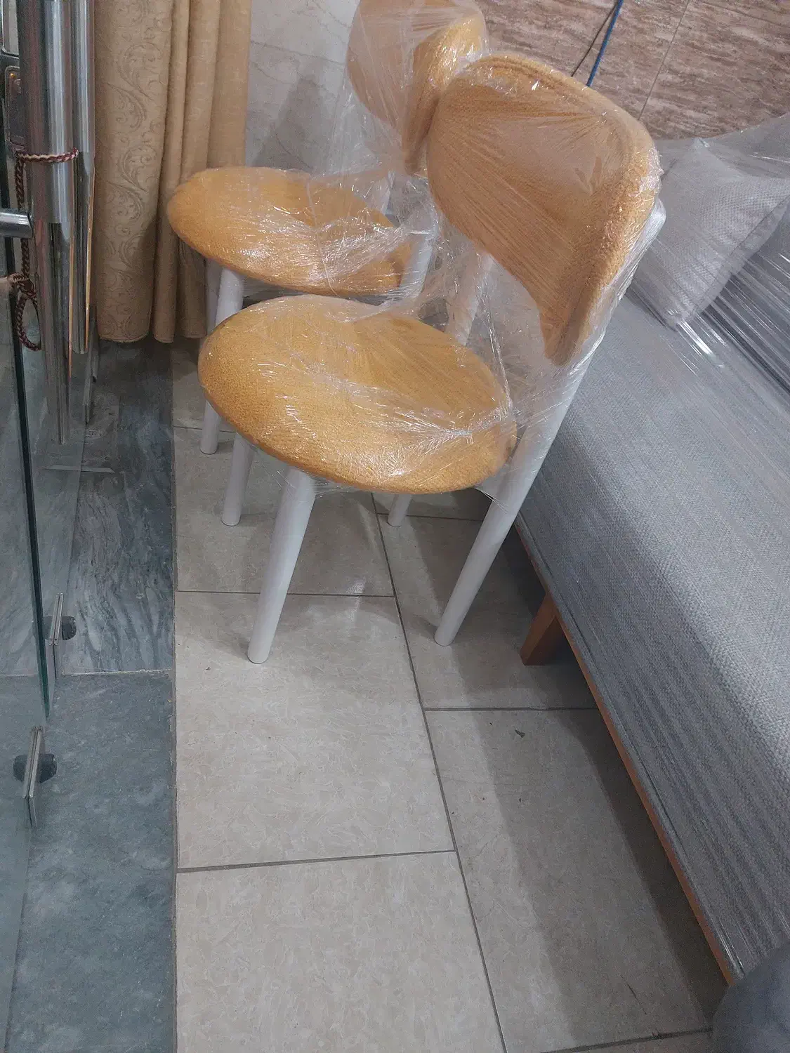 اجاره یک اتاق|اجارهٔ خانه و ویلا|اصفهان, تخت فولاد|دیوار