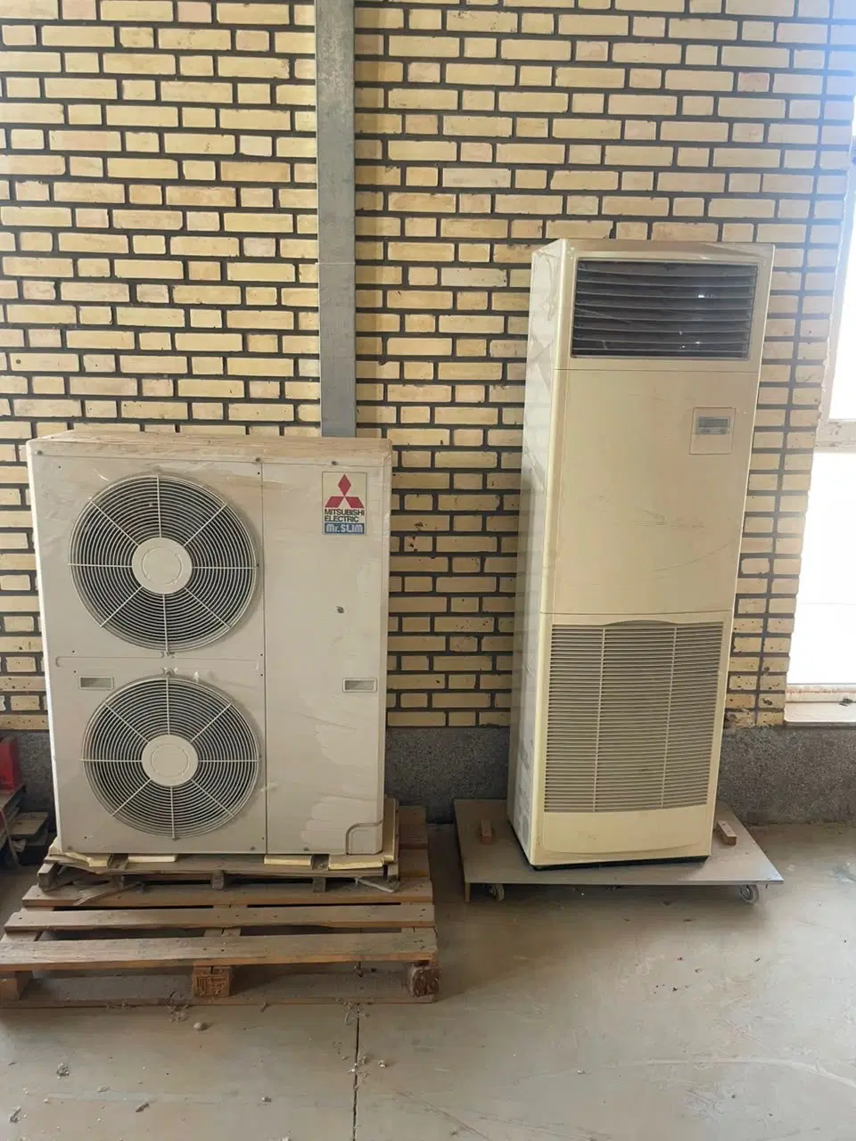 کولر گازی میتسوبیشی اصل ژاپن ۴۵۰۰۰ ایستاده|کولر گازی و فنکوئل|تهران, پاسداران|دیوار