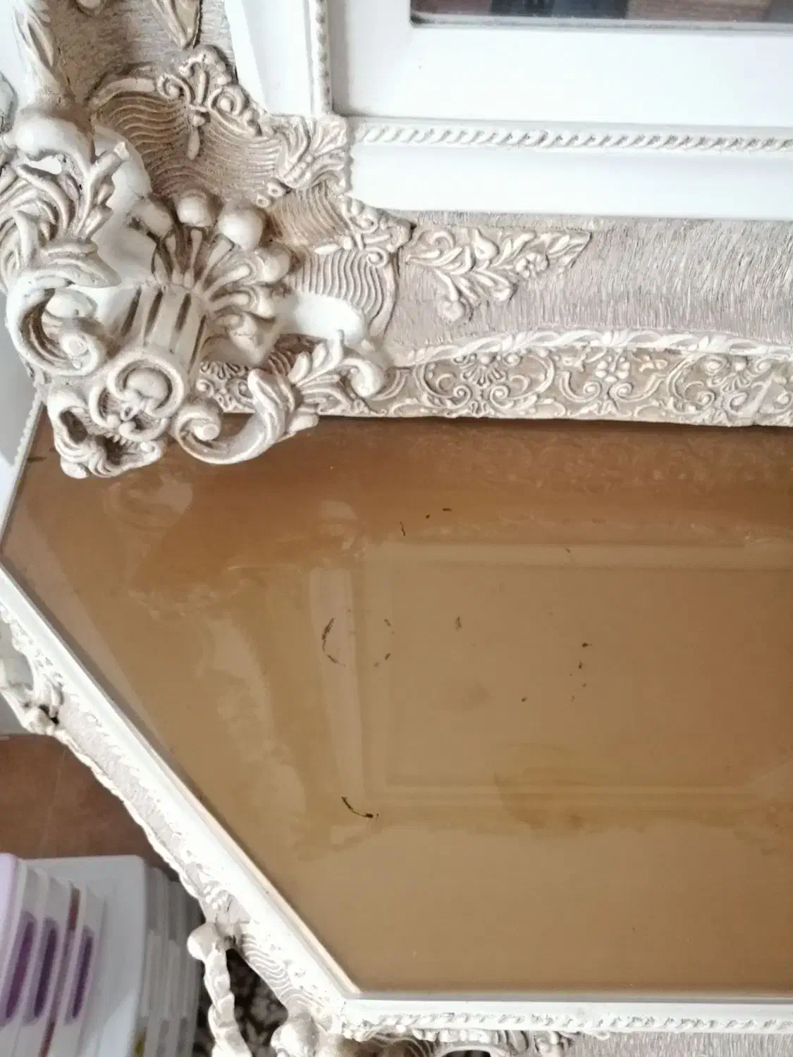 آیینه کنسول کرم رنگ|بوفه، ویترین، کنسول|بندر انزلی, ساحل قو|دیوار