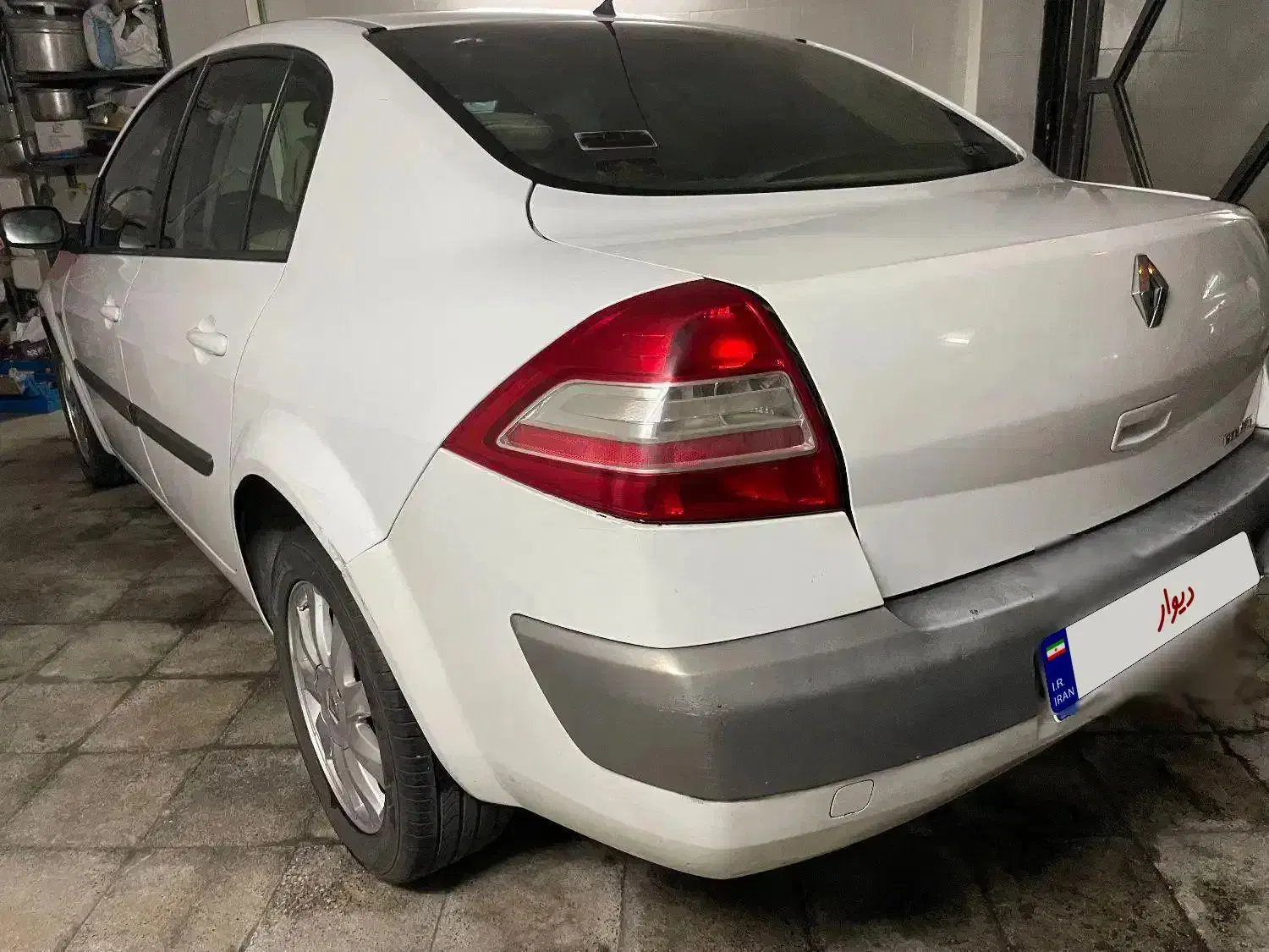 مگان ۲۰۰۰ مدل ۹۱،اتومات|خودرو سواری و وانت|شیراز, غدیر جنوبی|دیوار