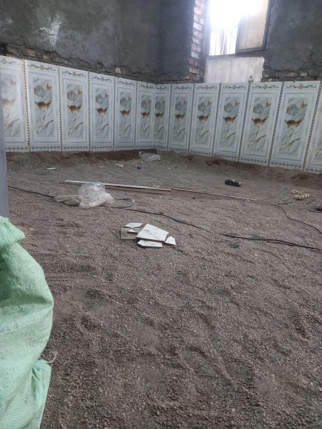 کاشی سرامیک سنک کاری|خدمات پیشه و مهارت|زابل, |دیوار