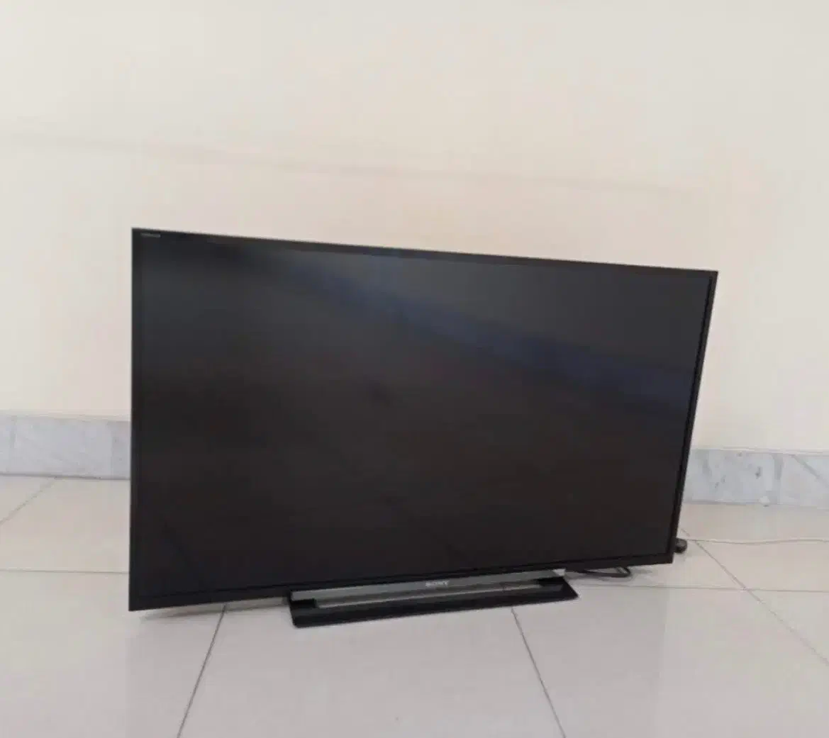 تلوزیون سونی ۴۶ اینچ|تلویزیون و پروژکتور|شیراز, سفیرشمالی|دیوار