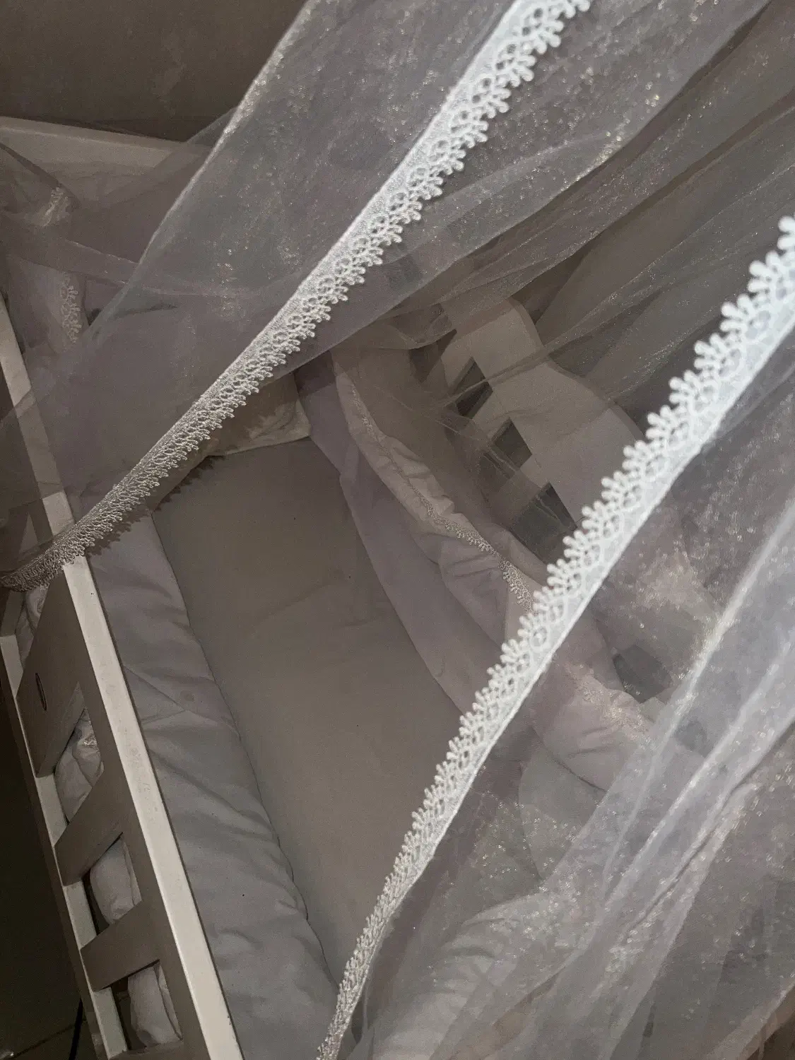 تخت کنار مادر نو نو|تخت و صندلی بچه|اصفهان, گلزار|دیوار