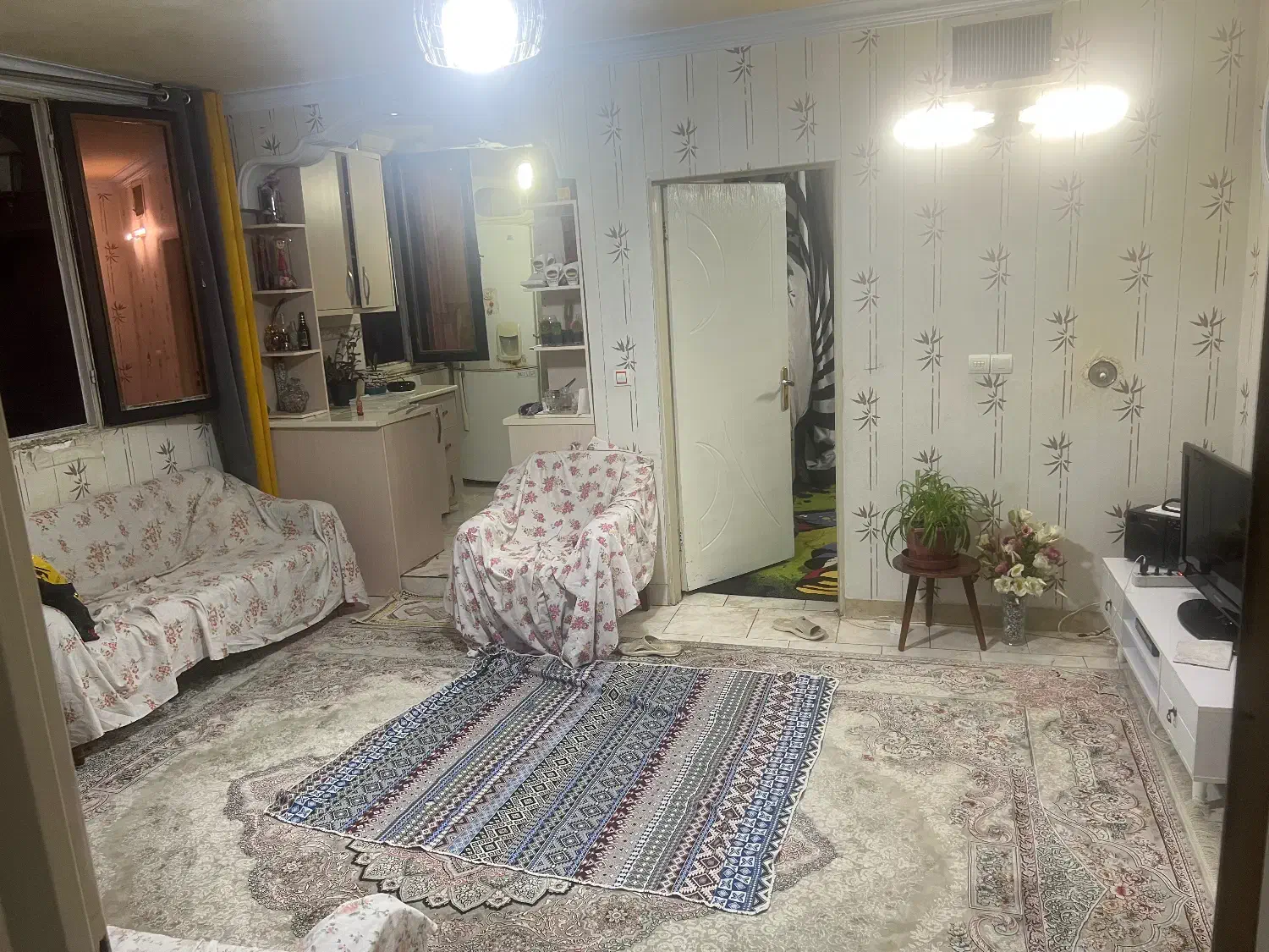 آپارتمان میدان خراسان (حداد عادل) ۴۵ متر  فوری