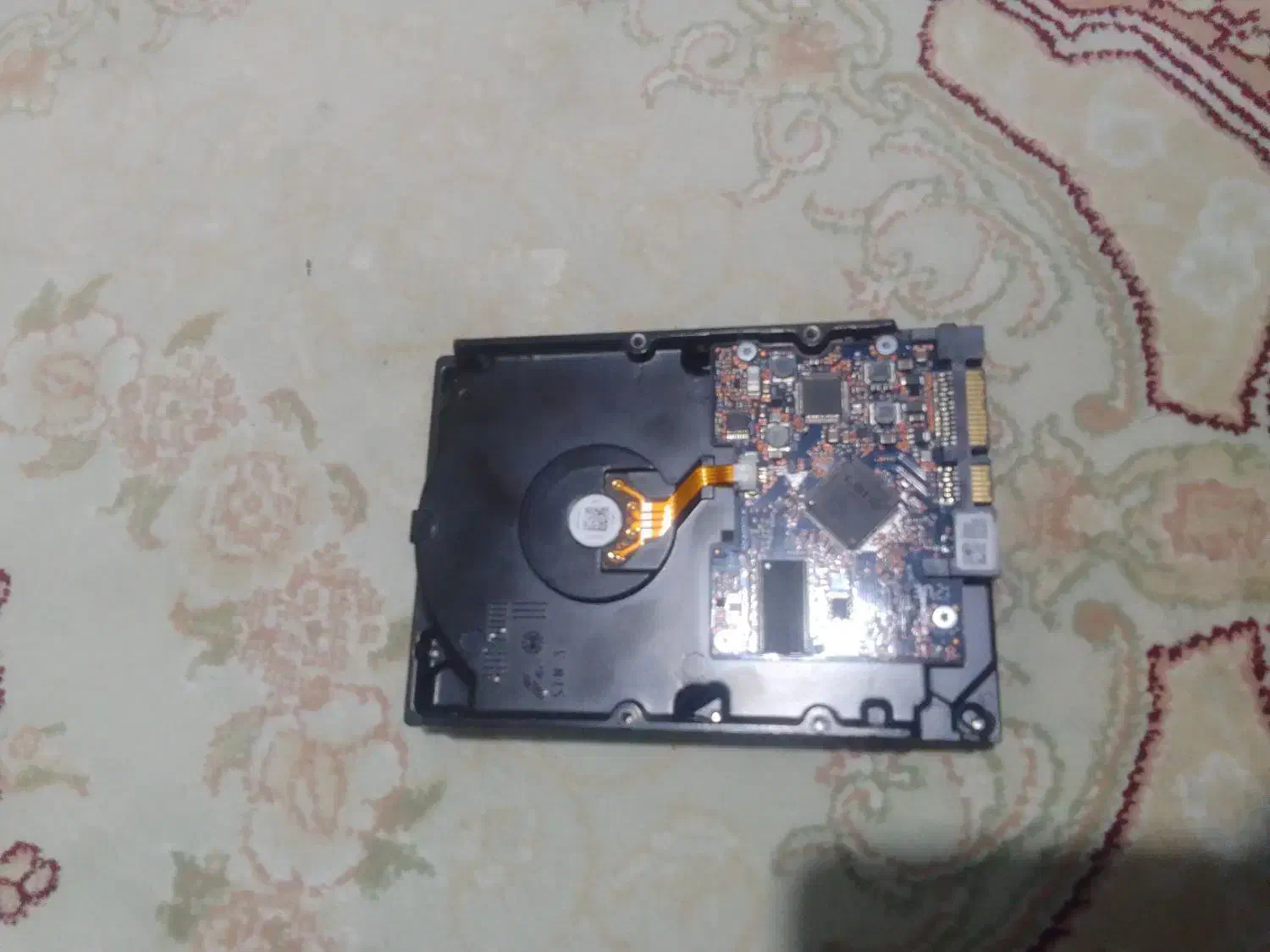 هارد هیتاچی ۱ ترا بایت|قطعات و لوازم جانبی رایانه|تهران, فلسطین (میدان انقلاب)|دیوار