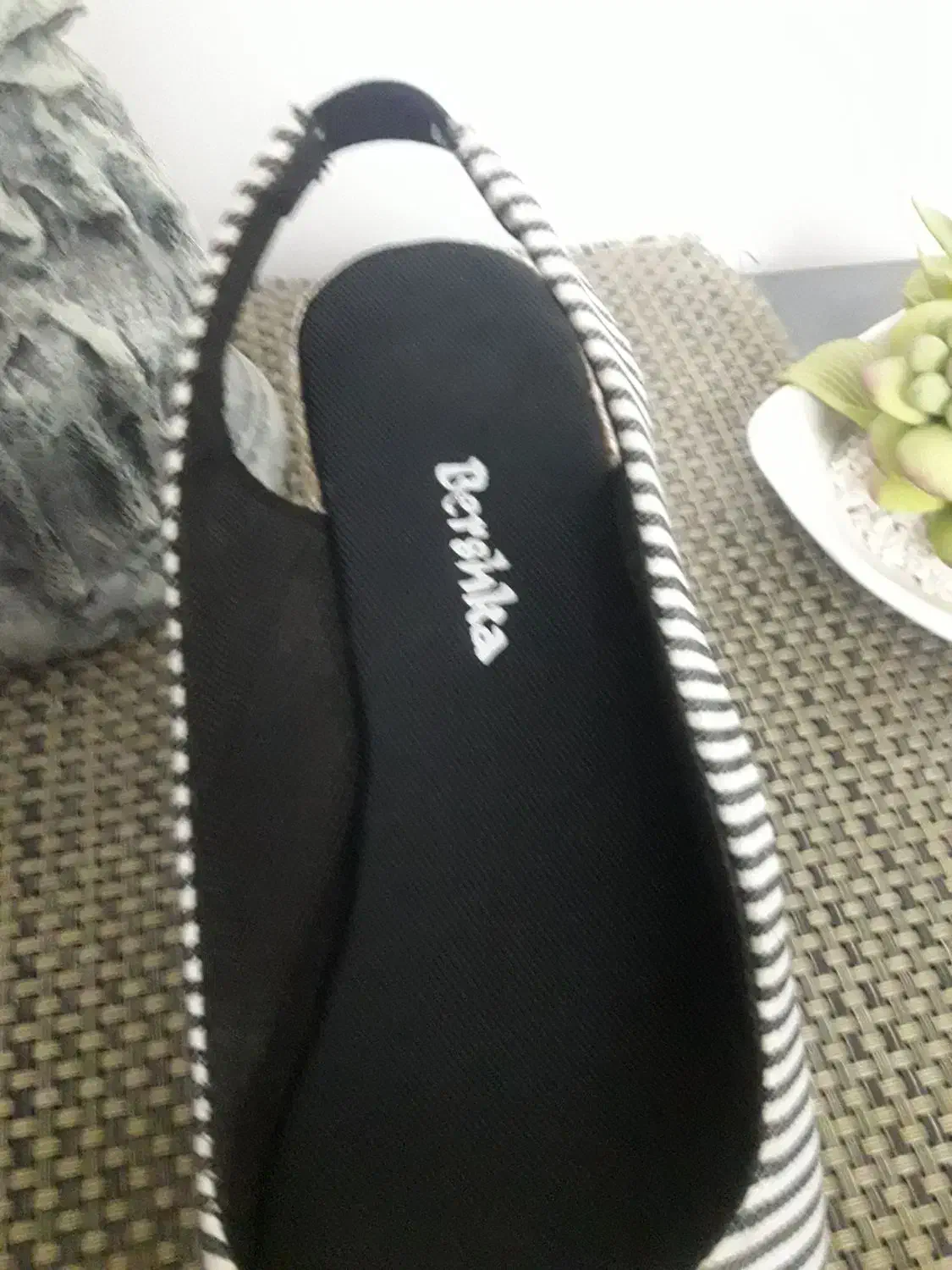 کفش صندل  راحتی  و سبک و شیک زنانه|کیف، کفش، کمربند|تهران, آذری|دیوار