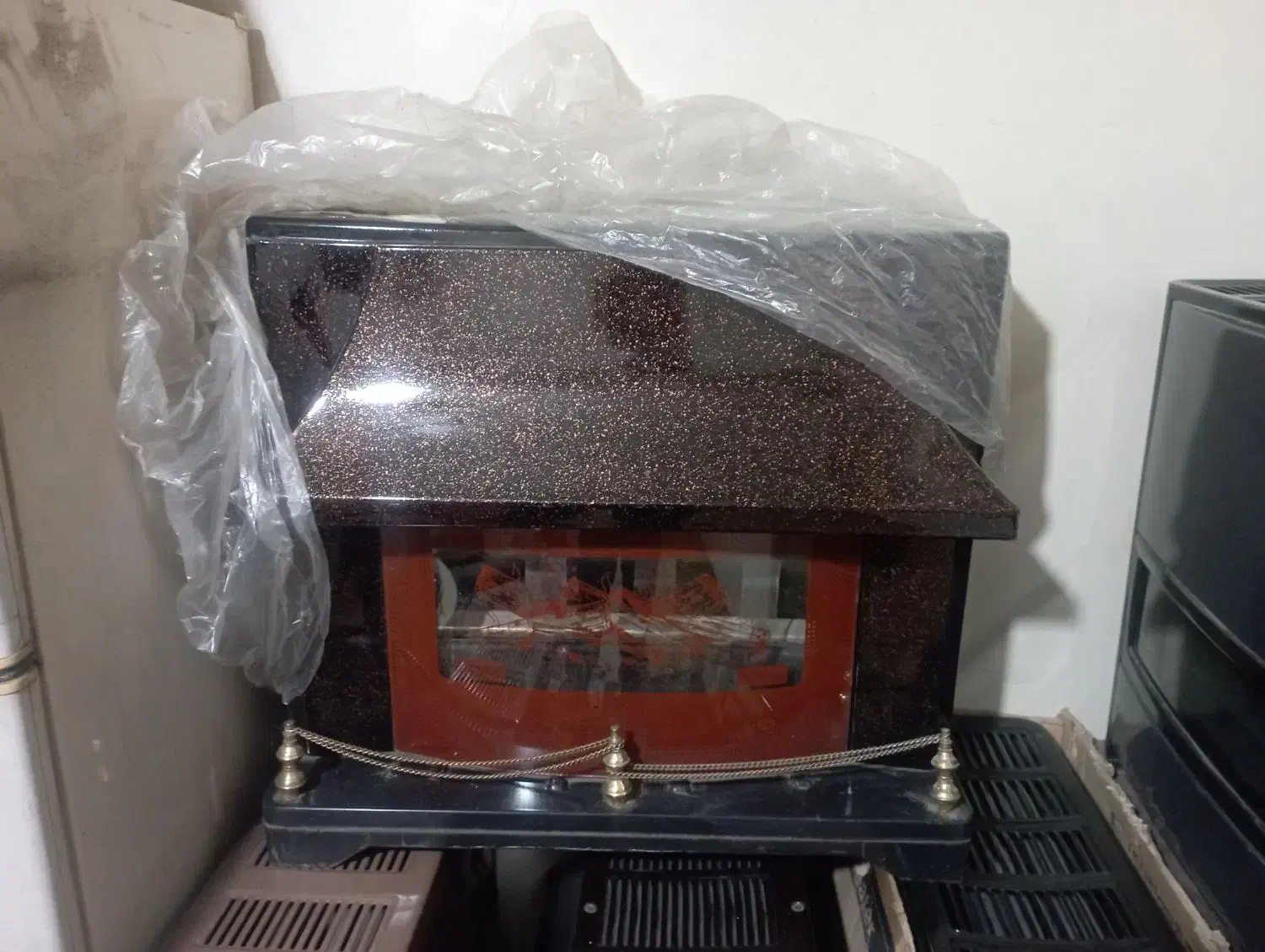 ۶ عدد بخاری ۲۴۰۰۰|بخاری، هیتر، شومینه|اسلام‌شهر, شهرک جانبازان|دیوار