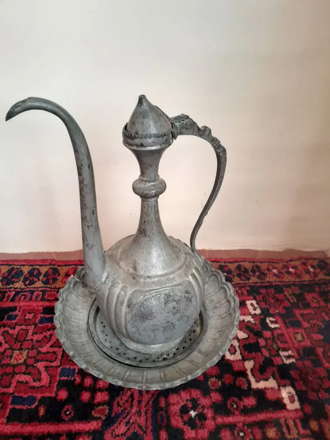 افتابه لگن قدیمی|کلکسیون اشیاء عتیقه|تلو, |دیوار