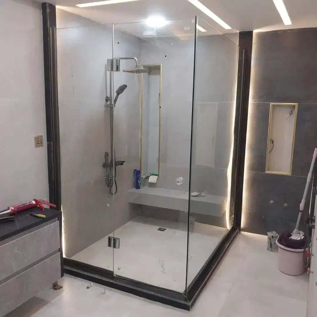 درب شیشه ای. درب اتوماتیک.وکرکره برقی.|خدمات پیشه و مهارت|ارومیه, |دیوار