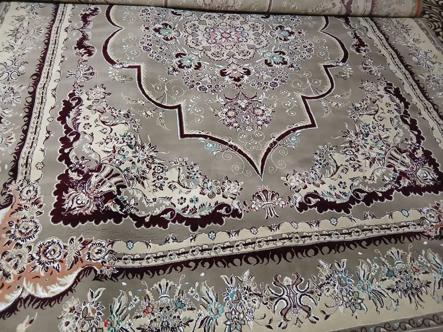 فرش ۱۲متری دوعدد درحد نو|فرش|آزادشهر, |دیوار