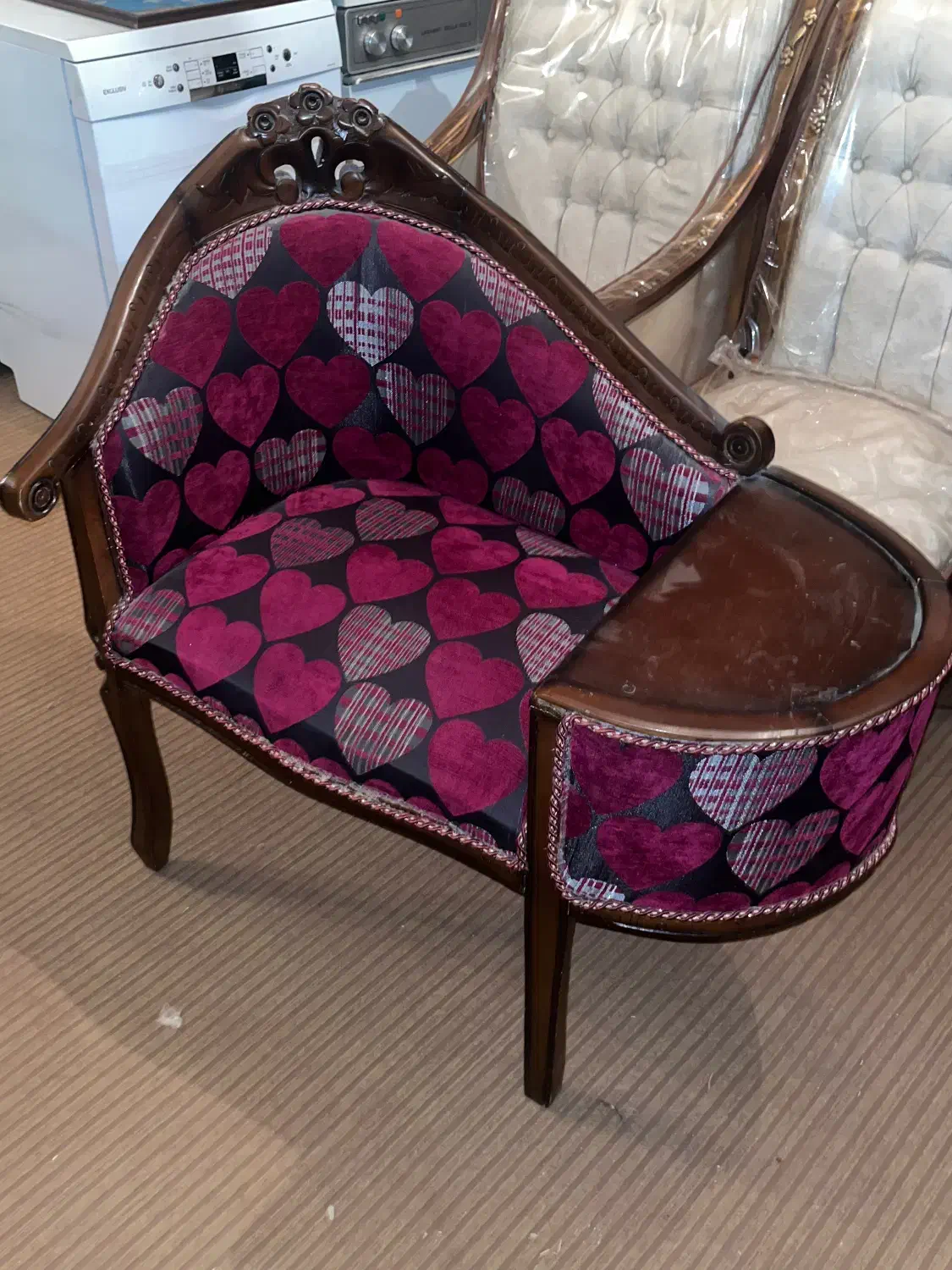 میز تلفن کاملا سالم در حد نو|میز تلفن|اصفهان, چرخاب|دیوار