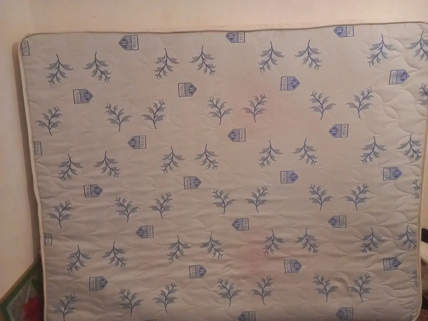 تشک و تخت دونفره|تخت و سرویس خواب|شاهرود, |دیوار