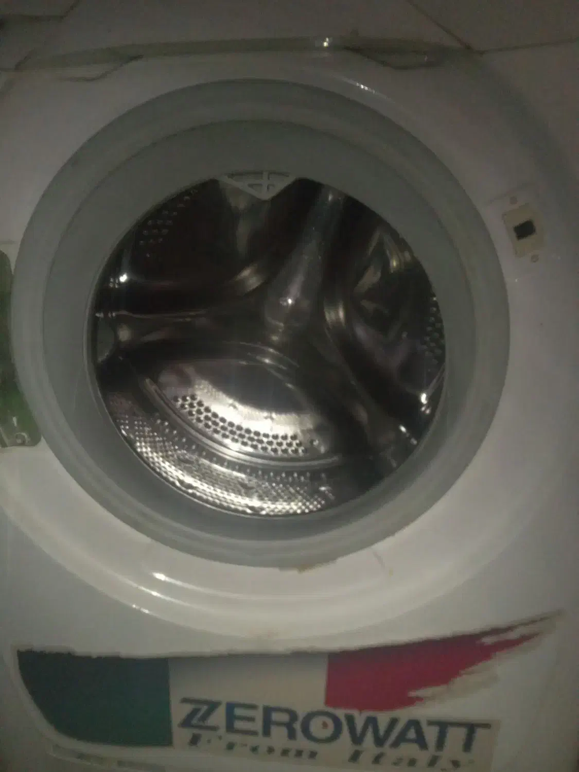 حراج لباسشویی ۷کیلو موتور ایتالیا کاملا سالم قیمت|ماشین لباسشویی و خشککن لباس|دلبران, |دیوار